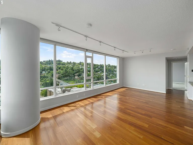 1500 SW 11th Ave #2401 — Photo 9