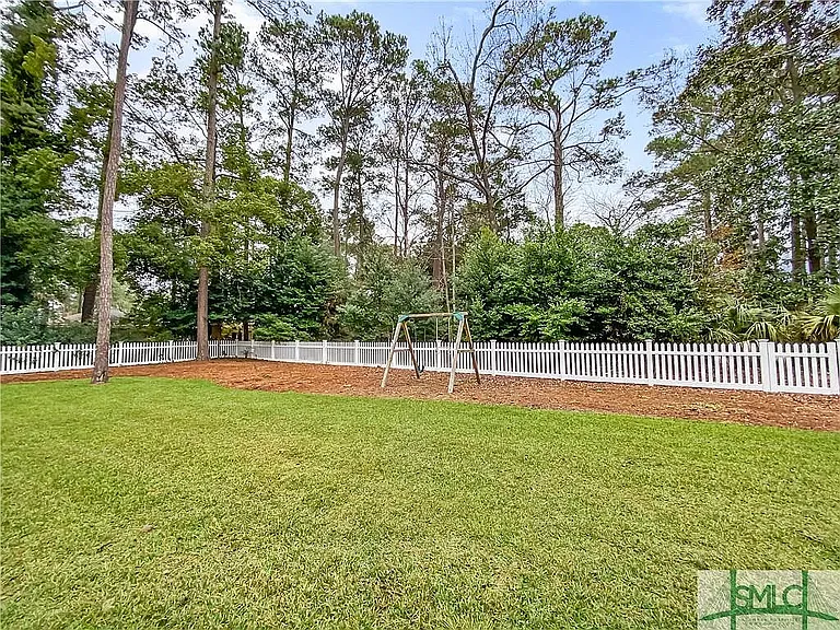 504 Herb River Dr — Photo 7