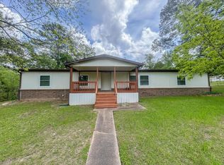 3221 Kingston Dr, Huntsville, TX 77340