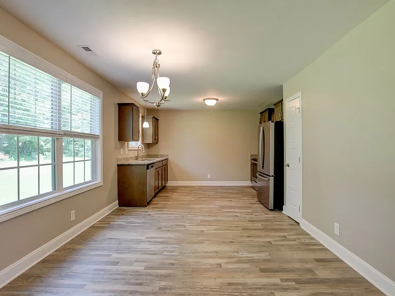 1121 Cardinal Creek Dr — Photo 86