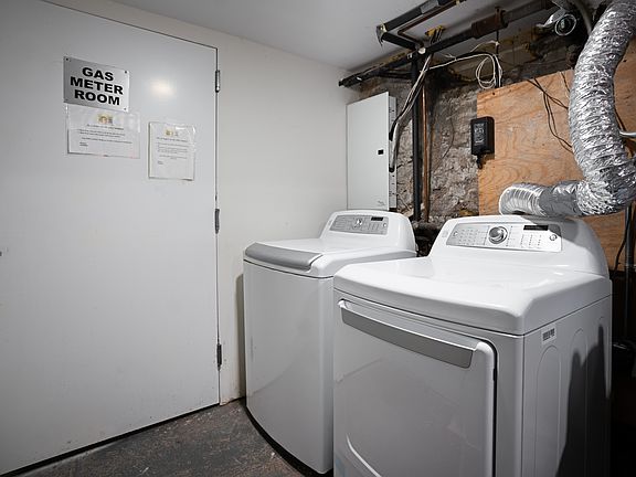 5th image of 145 W 131st St APT 4