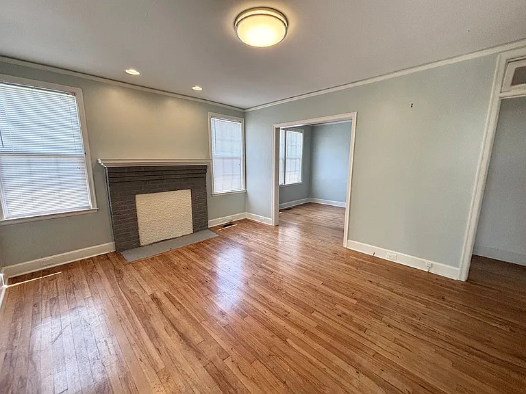 2944 Hope Ave — Photo 8