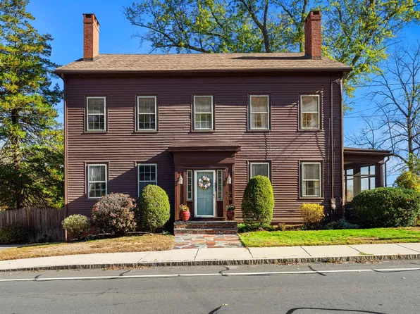 366 Salem St, Haverhill, MA 01835