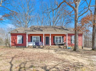 2001 Tennessee City Rd, Mc Ewen, TN 37101