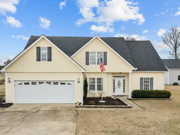 135 Blande Dr, Kenly, NC 27542