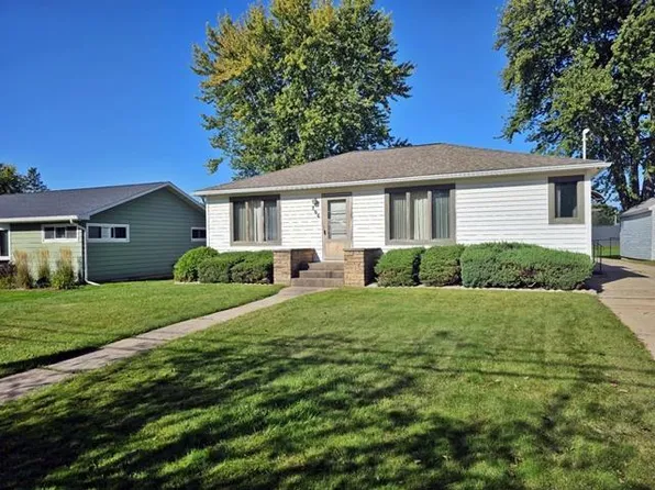 706 South FELKER AVENUE, Marshfield, WI 54449