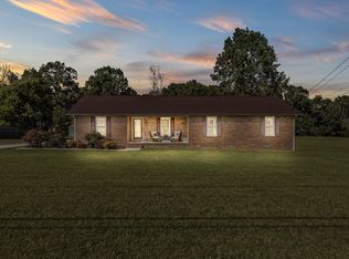 3090 Rock Creek Rd, Estill Springs, TN 37330