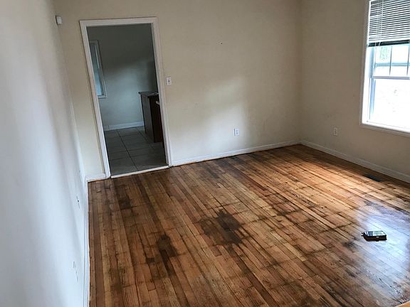 3rd image of 3520 E Ponce De Leon Ave