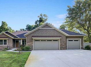 22339 Via Pompeii, Elkhart, IN 46516