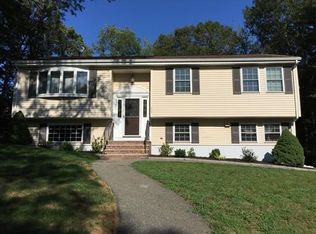 28 Pine Ave, Randolph, MA 02368