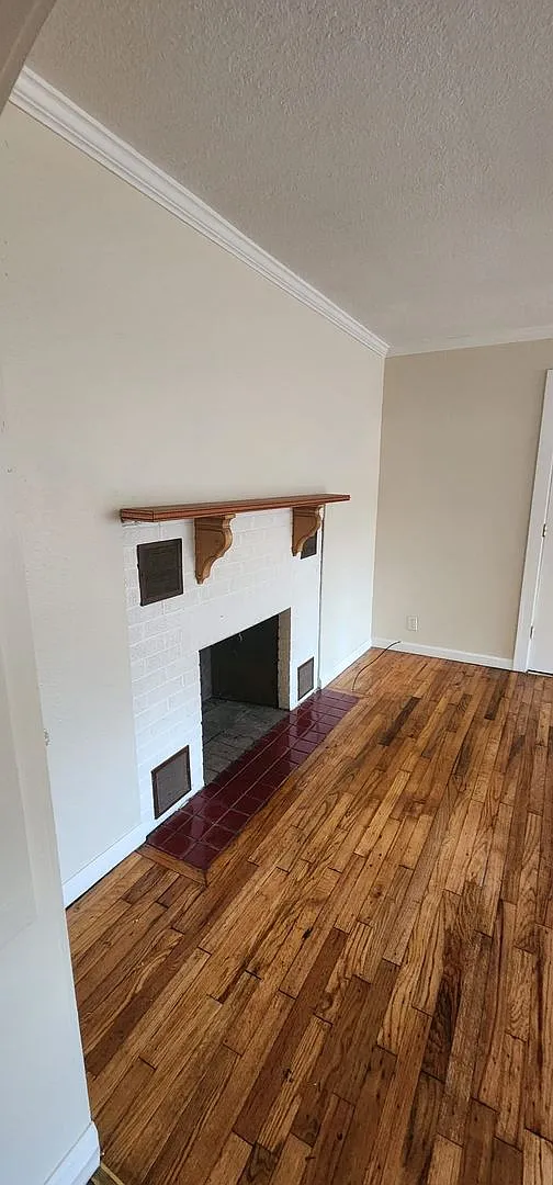829 S Lake Dr — Photo 4