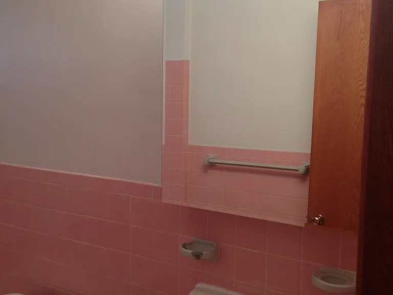 1485 Ivy Ave E — Photo 3