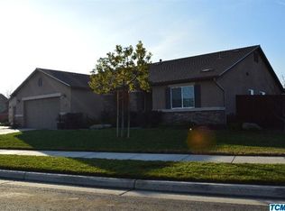 3015 N Zachary Ct, Visalia, CA 93291
