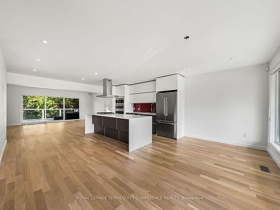 2nd image of 36 Sutcliffe Dr