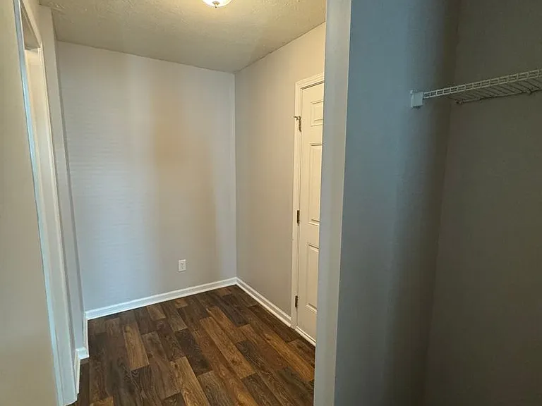 3371 Fall Valley Dr — Photo 6