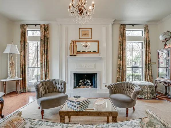 526 Thelma, Olmos Park, TX 78212