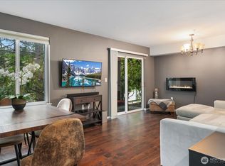 5589 Lakemont Blvd SE APT 1702, Bellevue, WA