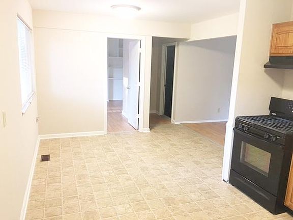 5th image of 2609 N Morning Star Dr