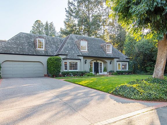3rd image of 20130 Bonnie Brae Way