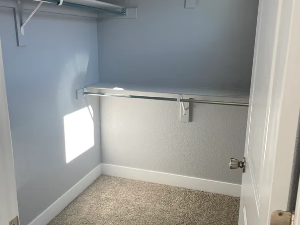 307 S 4th Ct, Deer Trail, CO 80105