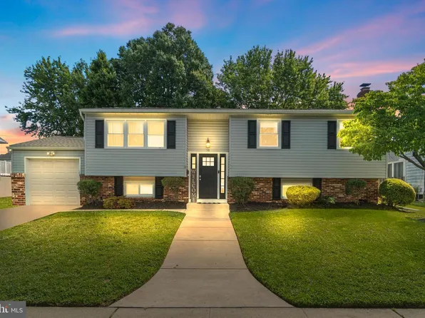16 Peachtree Ln, Burlington, NJ 08016