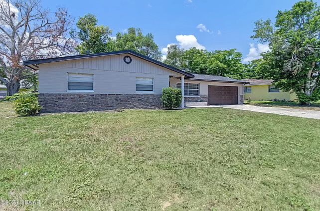 1st image of 1420 Continental Dr