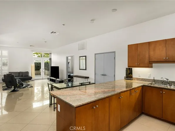 435 W Center Street Promenade Unit 226, Anaheim, CA 92805