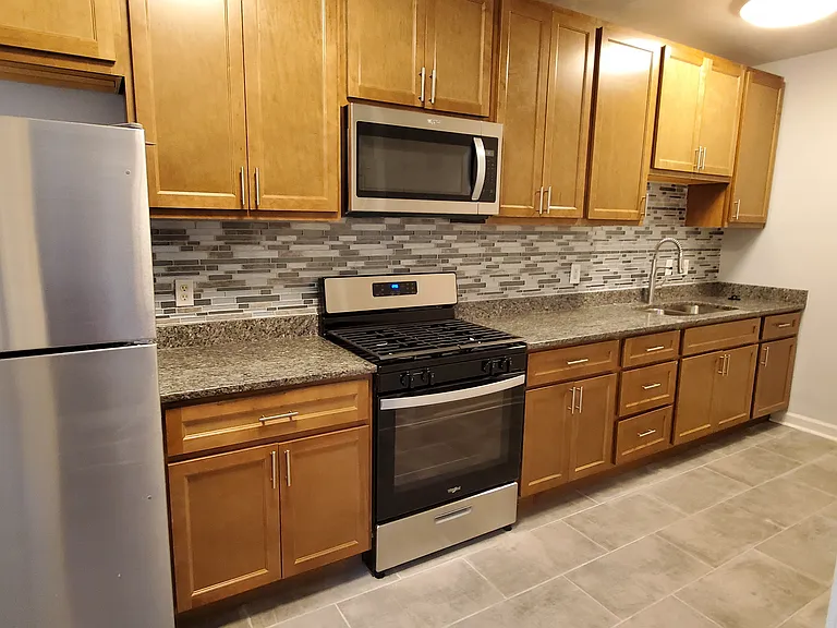 368 North Taylor Avenue — Photo 16