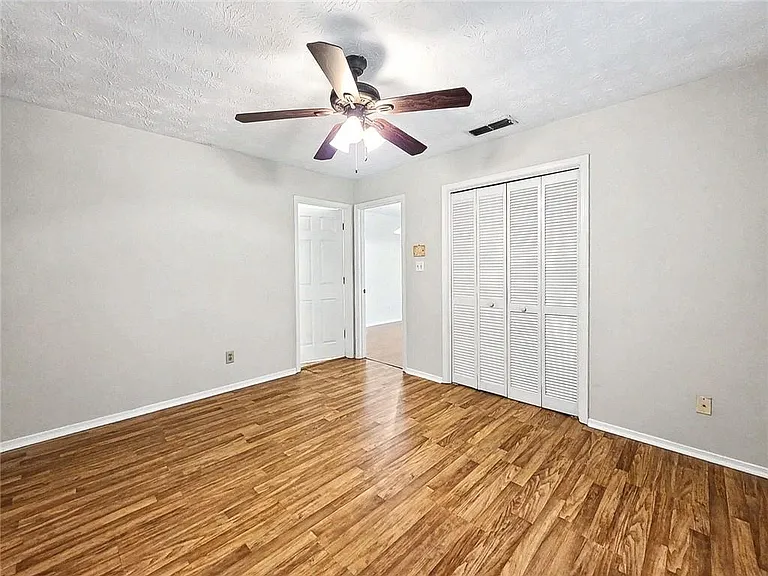 1702 Country Park Dr SE — Photo 20