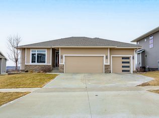 1809 Strauss Ave, Adel, IA 50003