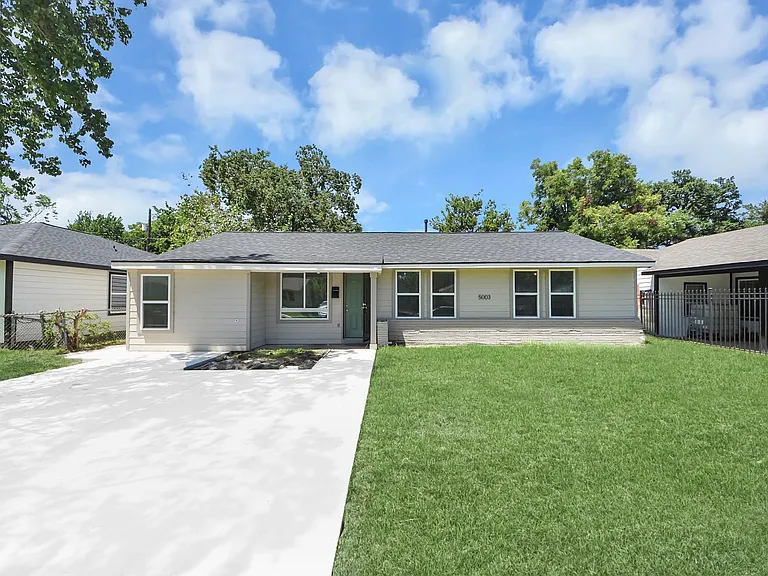 5003 Enyart St — Photo 1