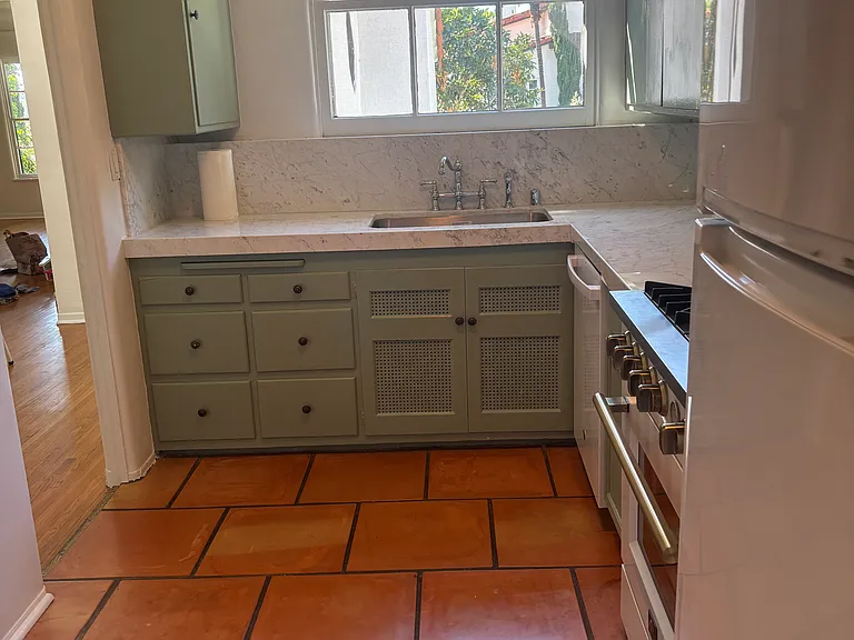 3118 N Benda St — Photo 20