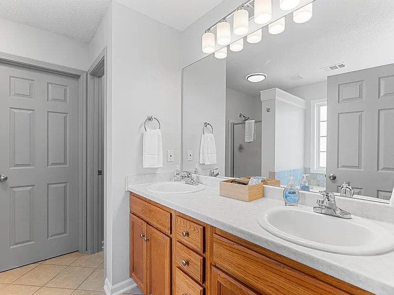 309 Raleigh Dr — Photo 47