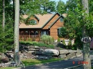 131 Laurel Hill Dr, Greentown, PA 18426