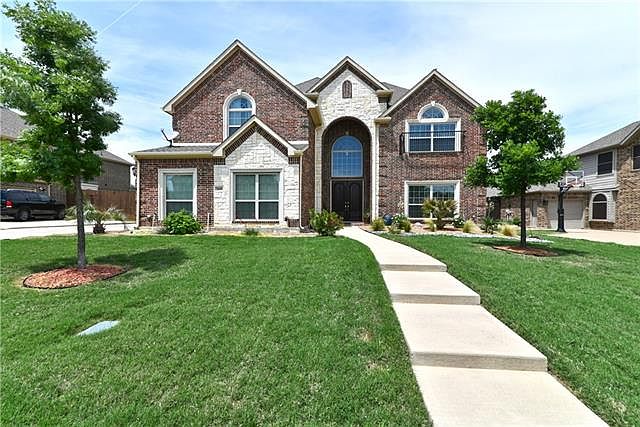 1st image of 2609 Winding Creek Dr