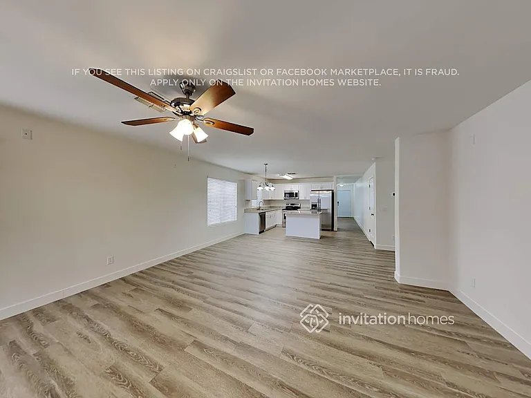 13737 W Solano Dr — Photo 6