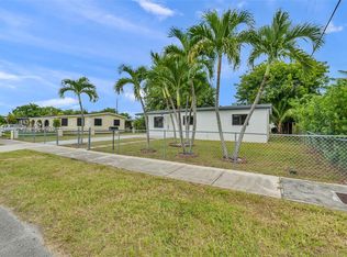 10411 SW 151st Ter, Miami, FL 33176