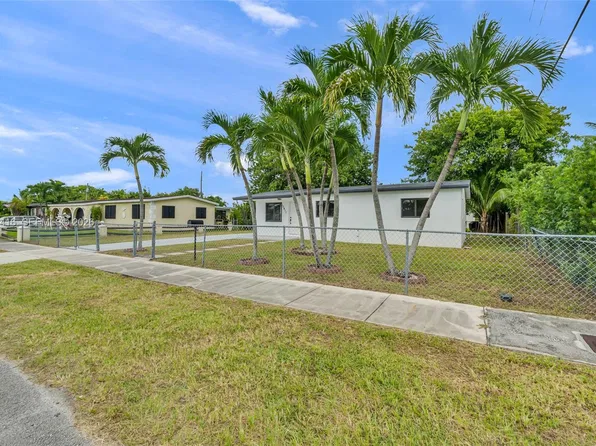 10411 SW 151st Ter, Miami, FL 33176