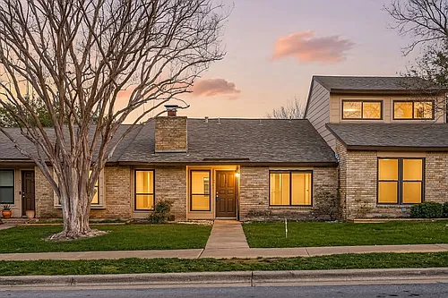 8235 Summer Side Dr Photo 1