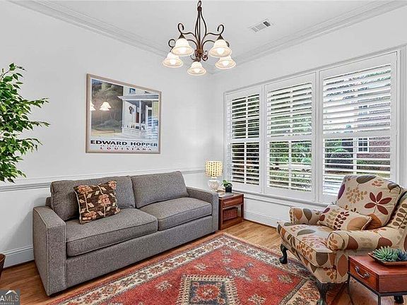 3rd image of 2058 Heathermere Way