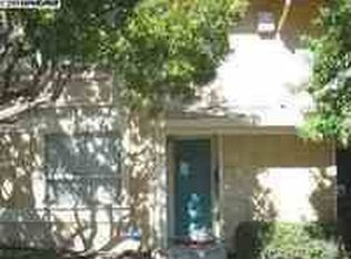 116 Park Ln, Richmond, CA 94803
