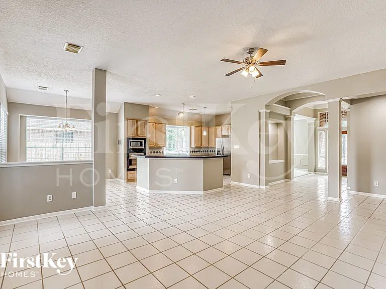 4022 N Dawn Cypress Ct — Photo 4