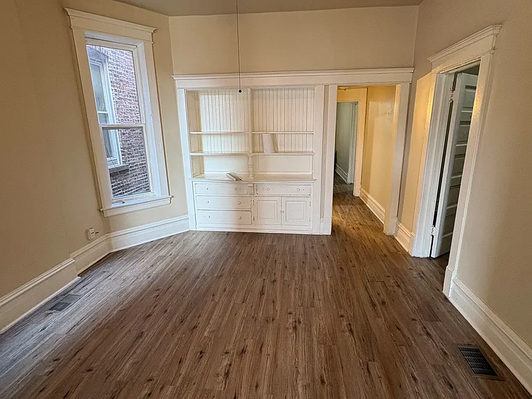 1322 S Millard Ave #1 — Photo 4