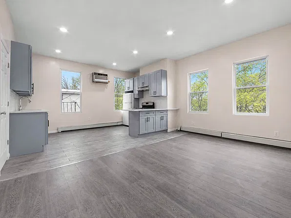 142 Driggs Avenue image 1 of 18