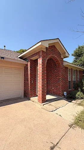 3207 Scenic Glen Dr Photo 1