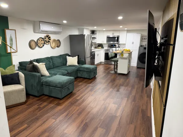 3000 N Rogers Ave Unit B, Gwynn Oak, MD 21207