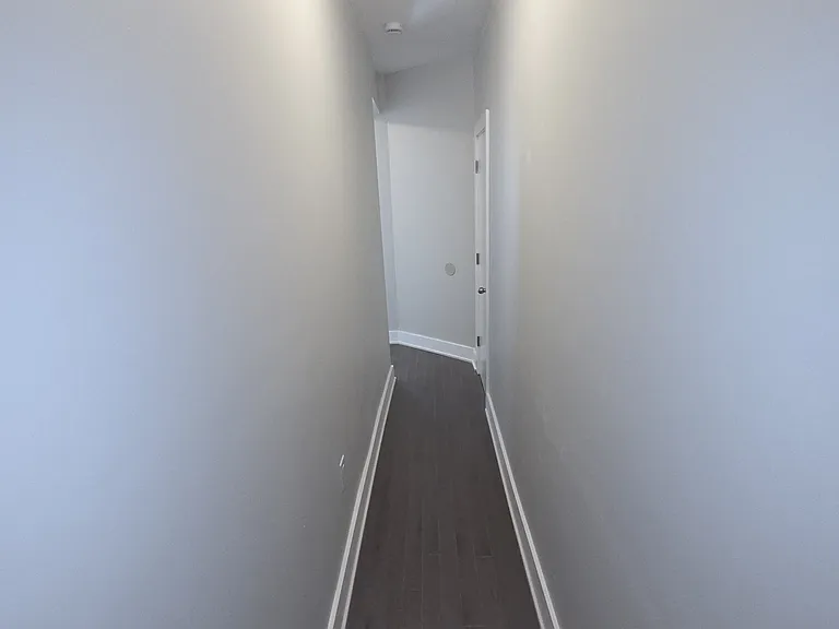 713 Bergen Ave #B — Photo 9