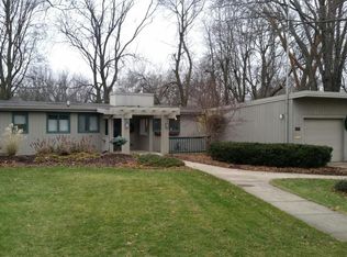 207 Ridge Rd, Albert Lea, MN 56007