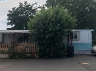 1416 N 1st Ave, Pasco, WA 99301