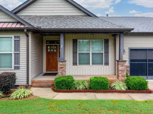 47 Feversham Ct, Travelers Rest, SC 29690